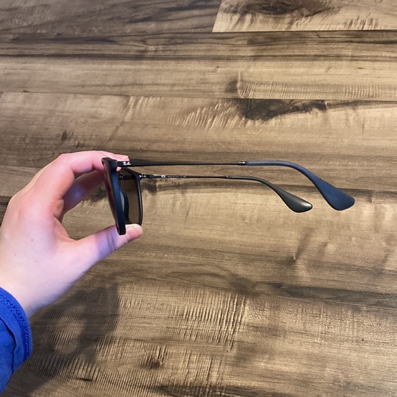 Authentic Ray Ban Erika Sunglasses - Picture 7 of 8